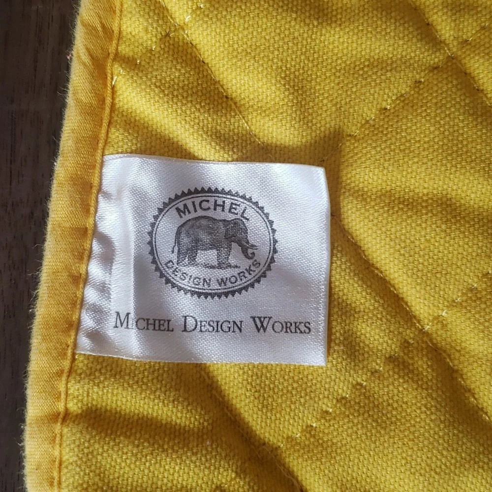 Kitchen Linens Towel Pot Holder Bundle